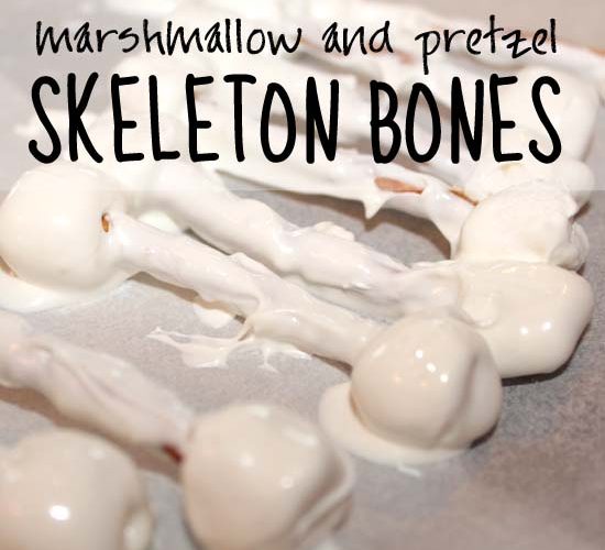 Skeleton Bones Recipe {Made with mini marshmallows and pretzels}