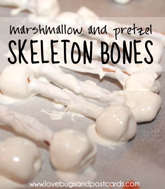 Skeleton Bones Recipe {Made with mini marshmallows and pretzels}