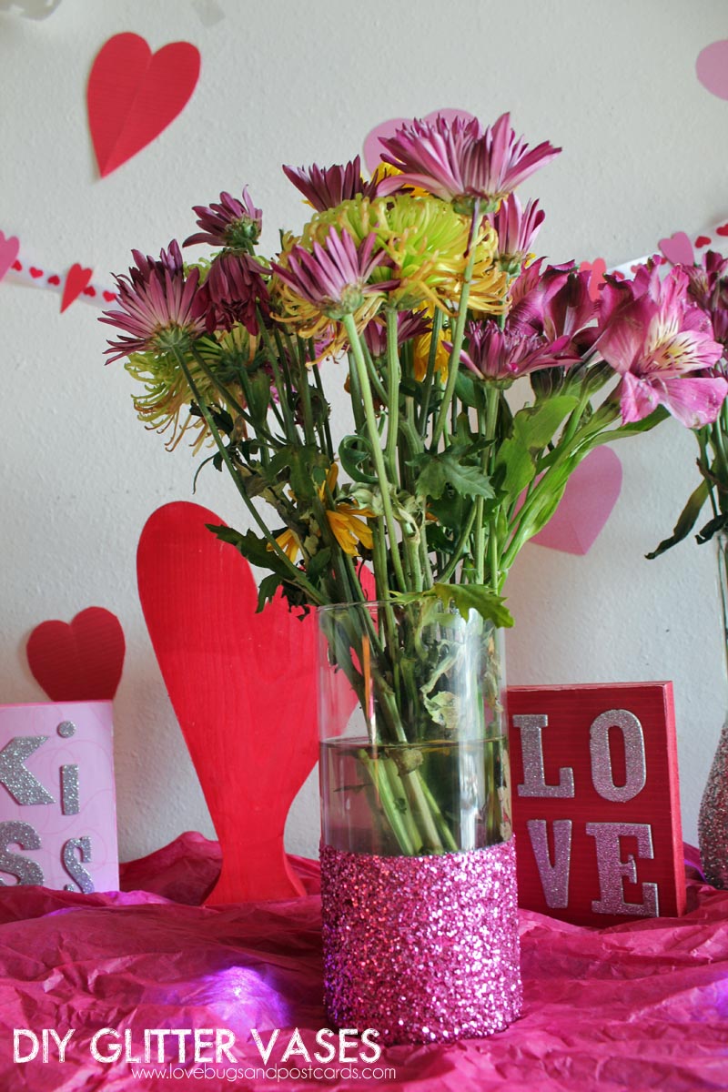 DIY Glitter Vases {tutorial and pictures}