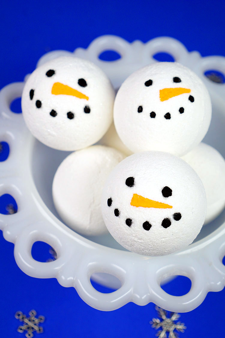 25+ Winter Crafts for kids and adults