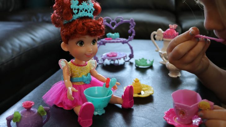 Disney Junior's Fancy Nancy Toys