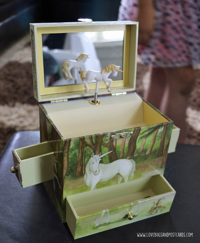 Enchantmints musical jewelry boxes + Giveaway