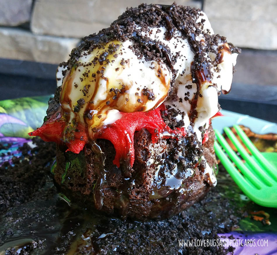 Dinosaur Lava Cake
