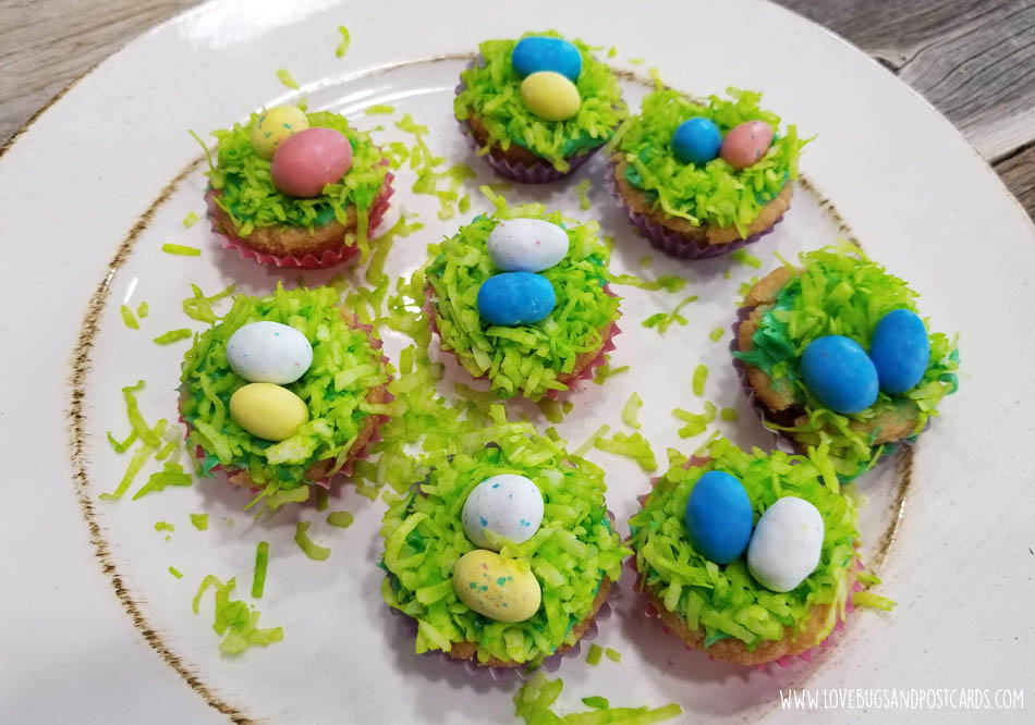 Sugar Cookie Easter Baskets
