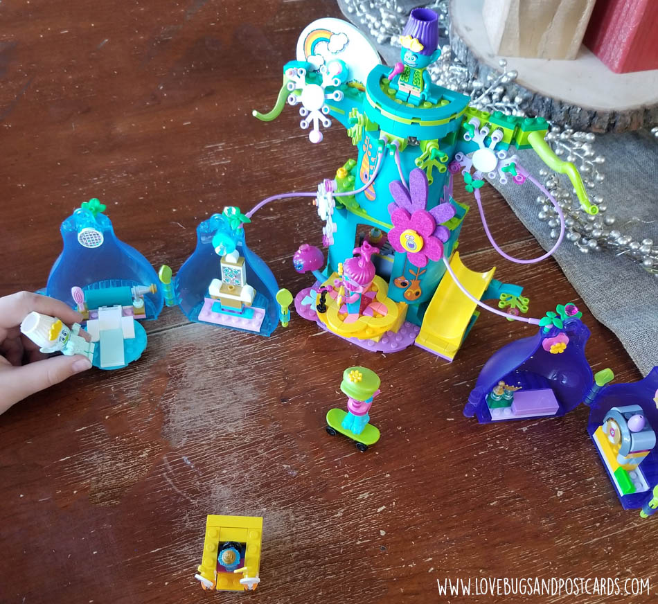 Trolls World Tour LEGO Set