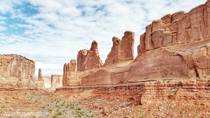 Park Avenue and Courthouse Towers – Arches National Park