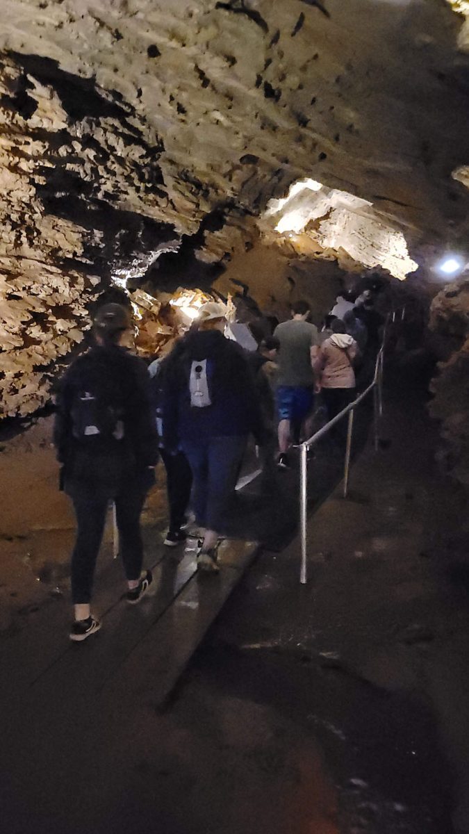 Minnetonka Cave Hike