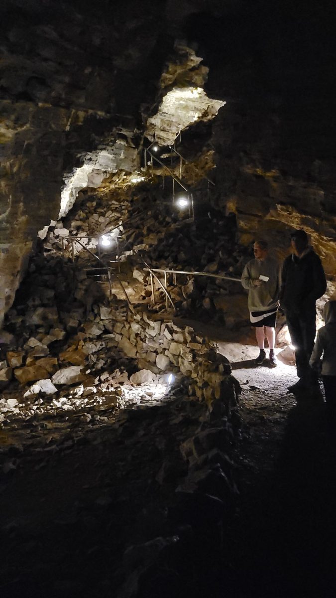 Minnetonka Cave Hike