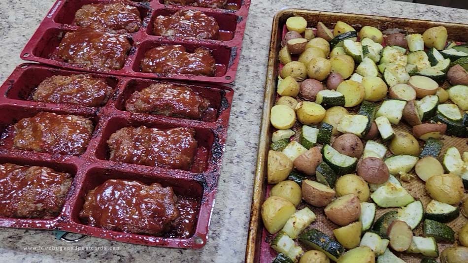 Mini meatloaf recipe